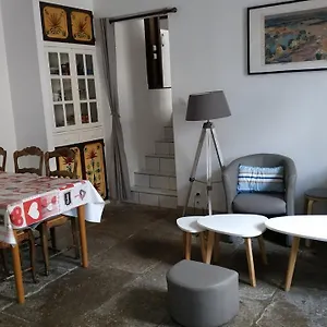 Botoù Koad, Maison 2 étoiles, Wifi Gratuite, La Mer, Boulangerie, Marché Quotidien à 100 Pas Hébergement de vacances