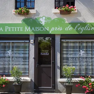 Bed & Breakfast La Petite Maison Pres De L'eglise, Meillac