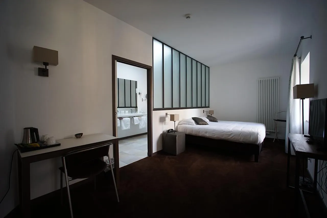 Hotel Clos De Vallombreuse, The Originals Relais Douarnenez